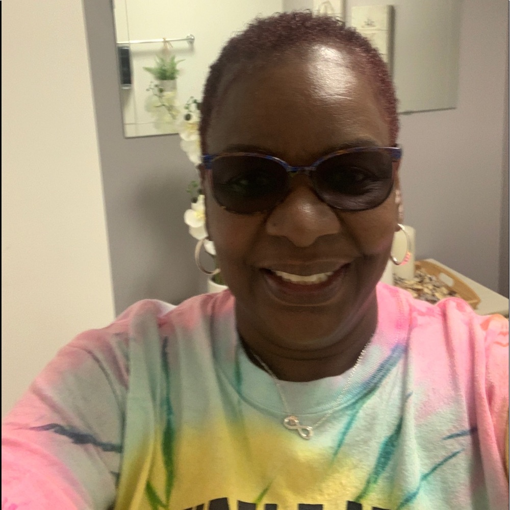Meet your Posher, Patricia